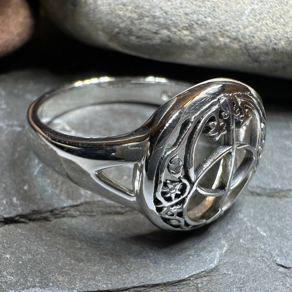 Chalice Well Ring