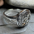 Chalice Well Ring