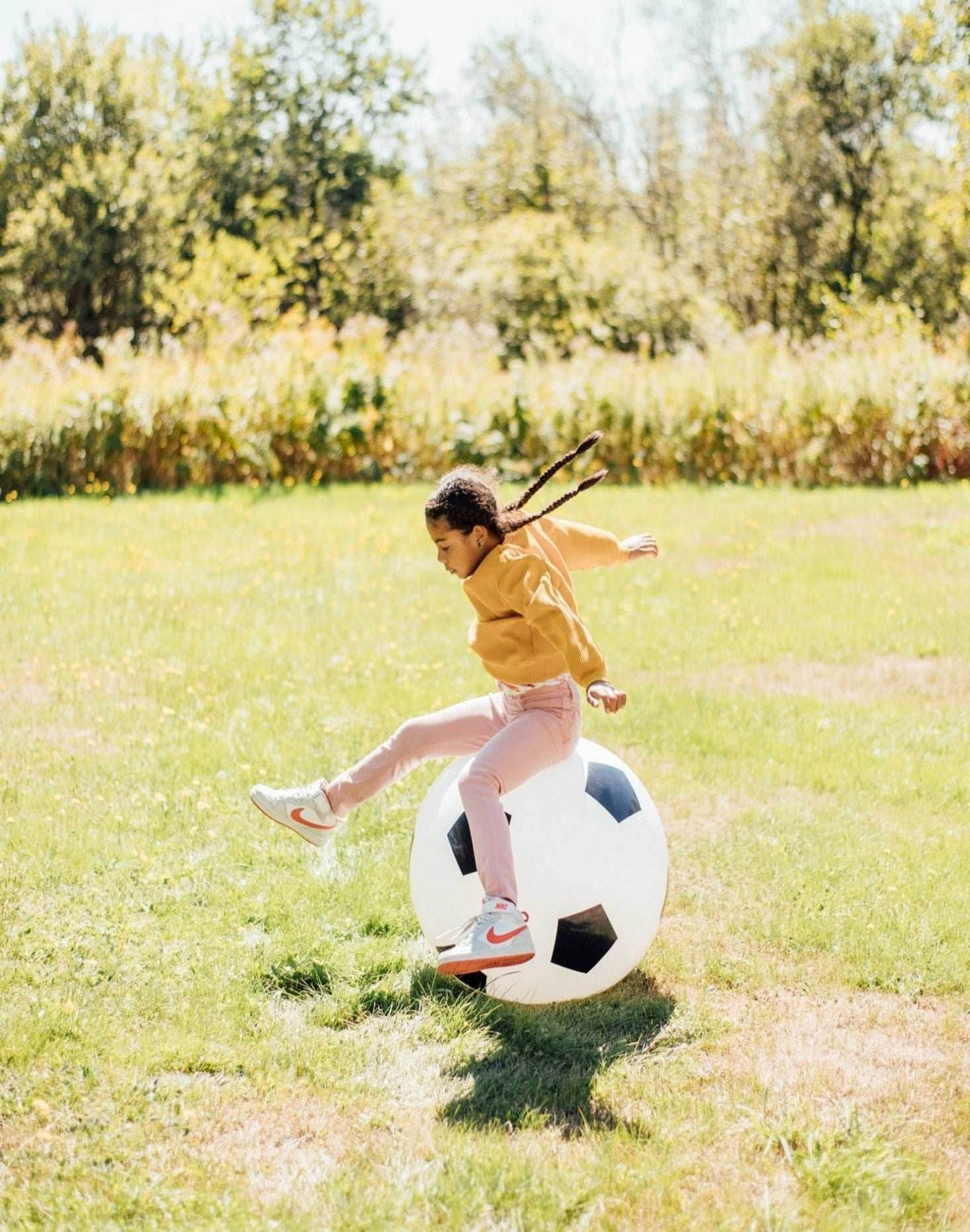 XL Ultimate Bounce Soccer Ball - 
