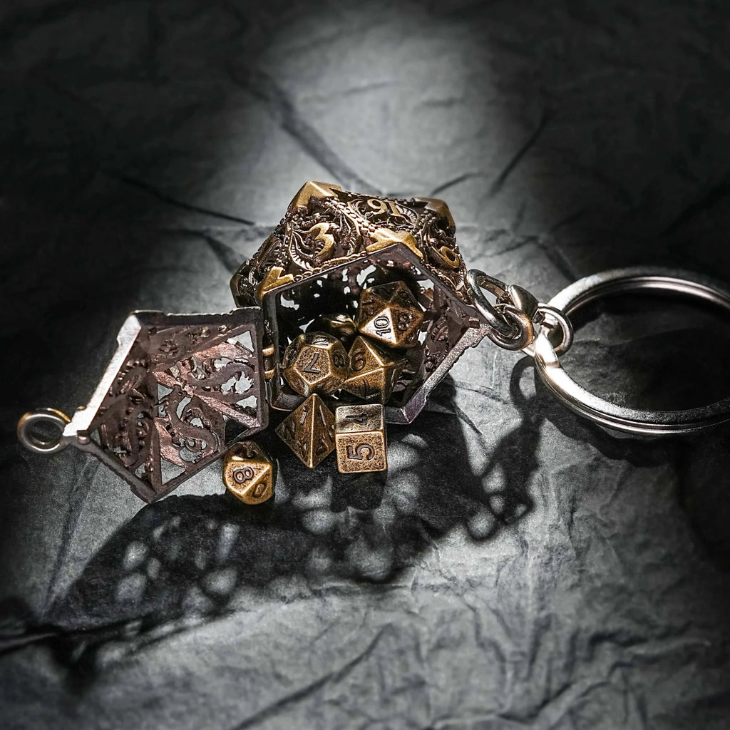 Multicolor Metal Hollow D20 Dice Necklace、Keychain + Mini DND Dice Set
