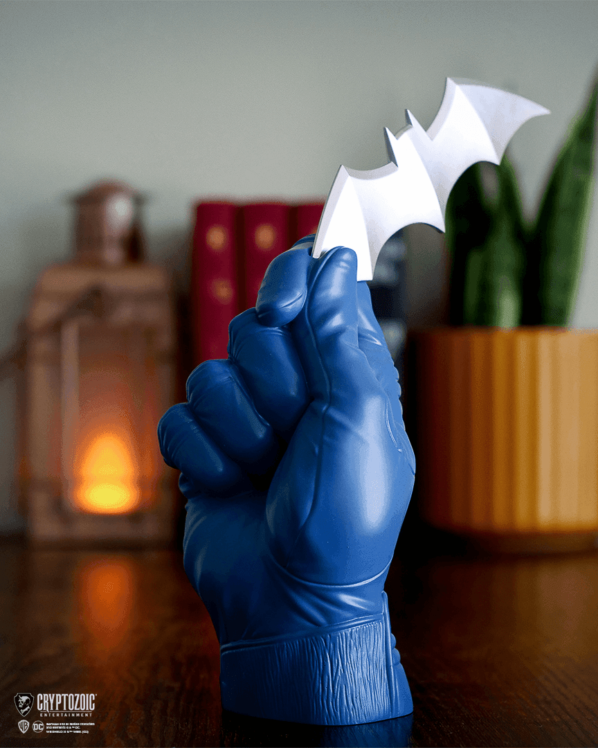 Batman Batarang Statue - 