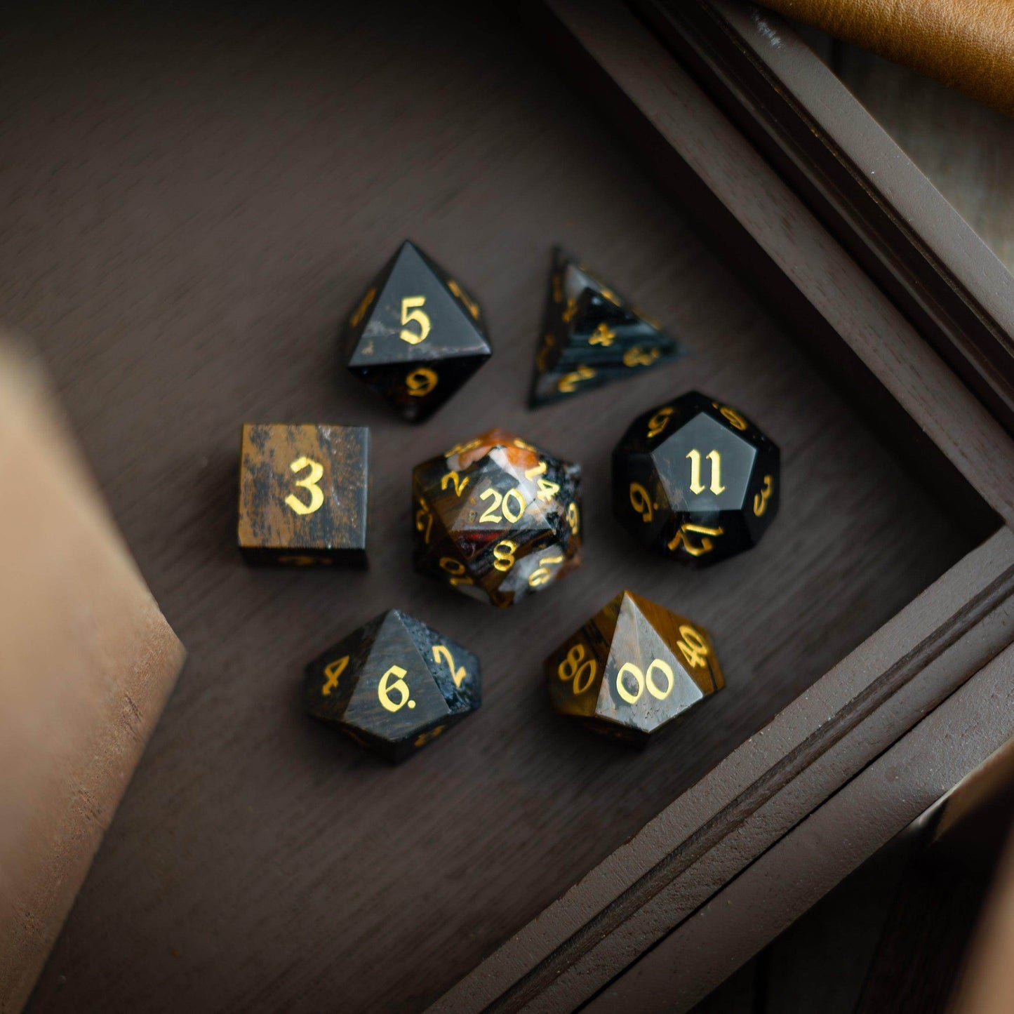 Black Gemstone Eagle Eye Hand Carved DND Dice Set - Full Set And Free Dice Box