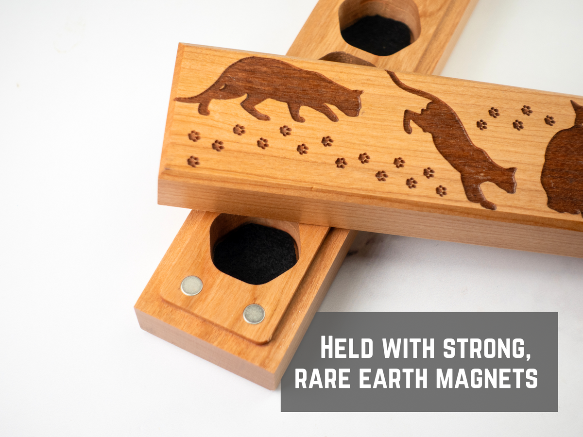 Cats | Engraved Council of 7 Dice Vault