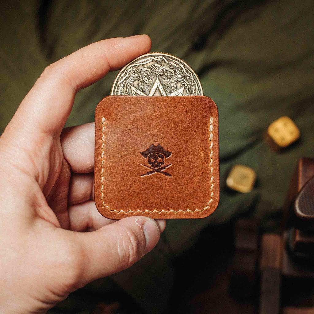 Peso Pocket v3 – Leather Challenge Coin Slip | Pirate Goods