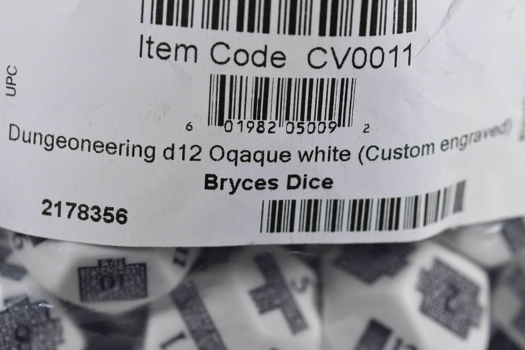 Dungeoneering d12 Opaque White Dice by Chessex - Navigate Your Adventure with Precision - 