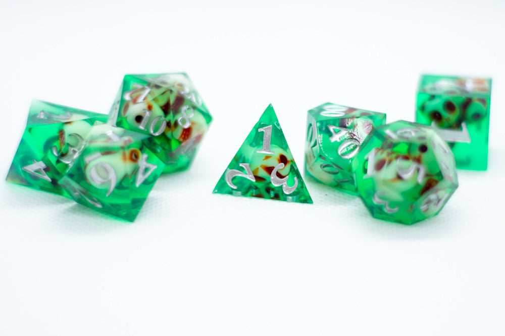 Teal Green Skull Inclusion 7-Dice Set Resin Sharp Edge RPG DND (Limited Stock) - 