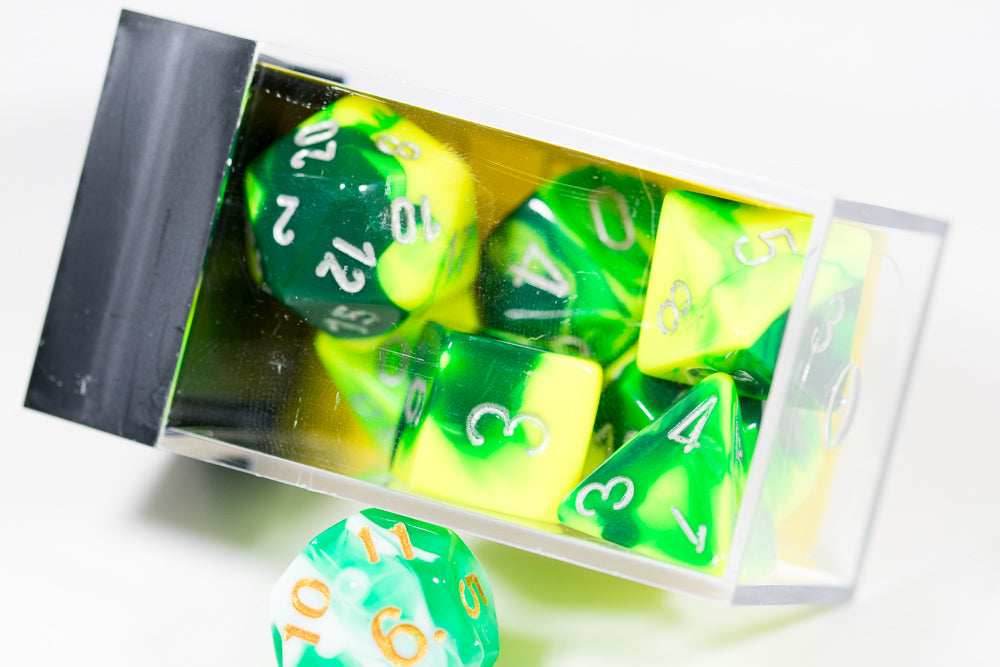 Polyhedral 7 Die Gemini Green-Yellow w/silver CHX 27422 - 