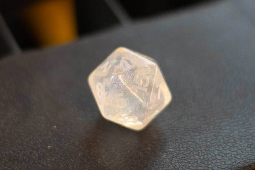 The Time Walker | Clear Glitter Single d20 w/No-Ink DYI Die - 