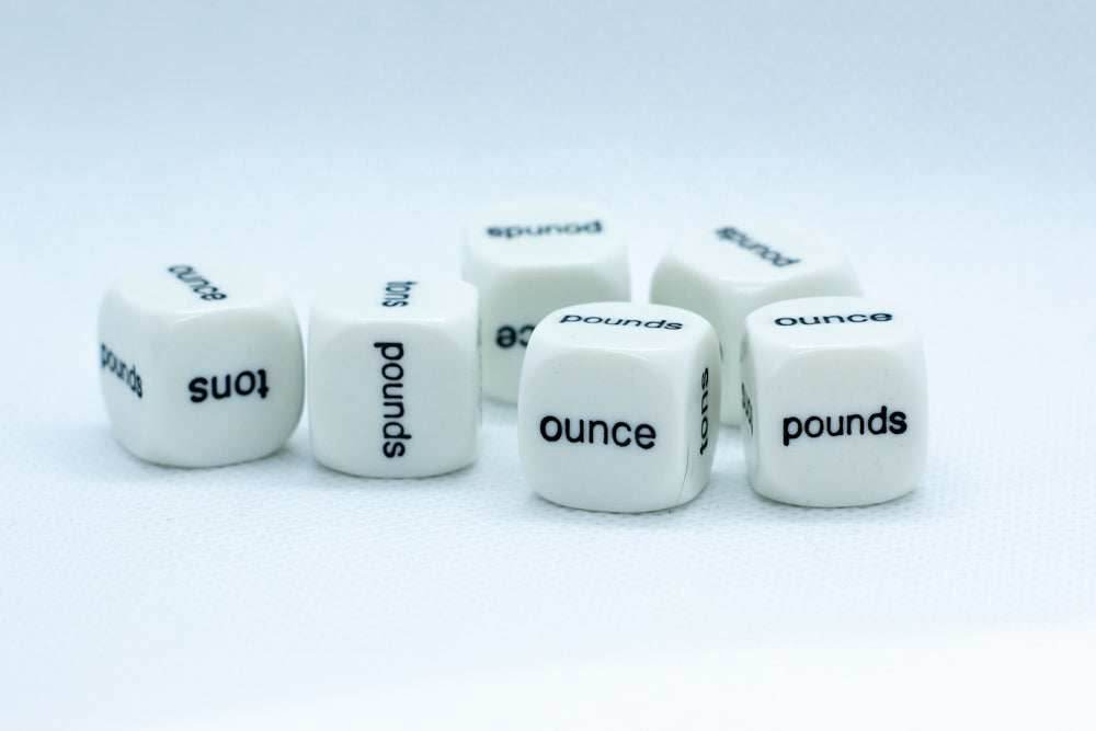 Weight Math Story Dice Learning Educational Resource (Sold Per Piece) 'Tons, Pounds, Ounce' - 