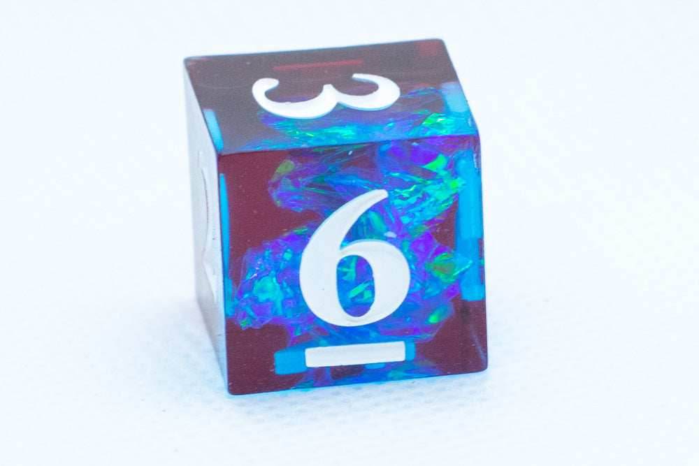 Blue on Red Sharp Edge Resin d6 / d20-Dice (Blue- Red w/ White Numbers) - d6