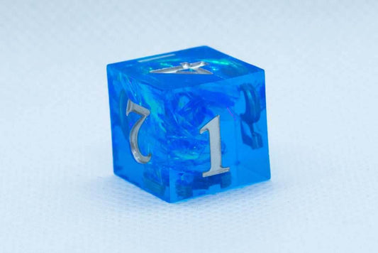 Powder Blue Sharp Edge Resin d6-Dice (Blue w/Silver Numbers) [subtle imperfection] - 