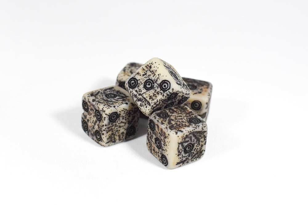 Ancient Dice w/ Worn Texture 16mm - 