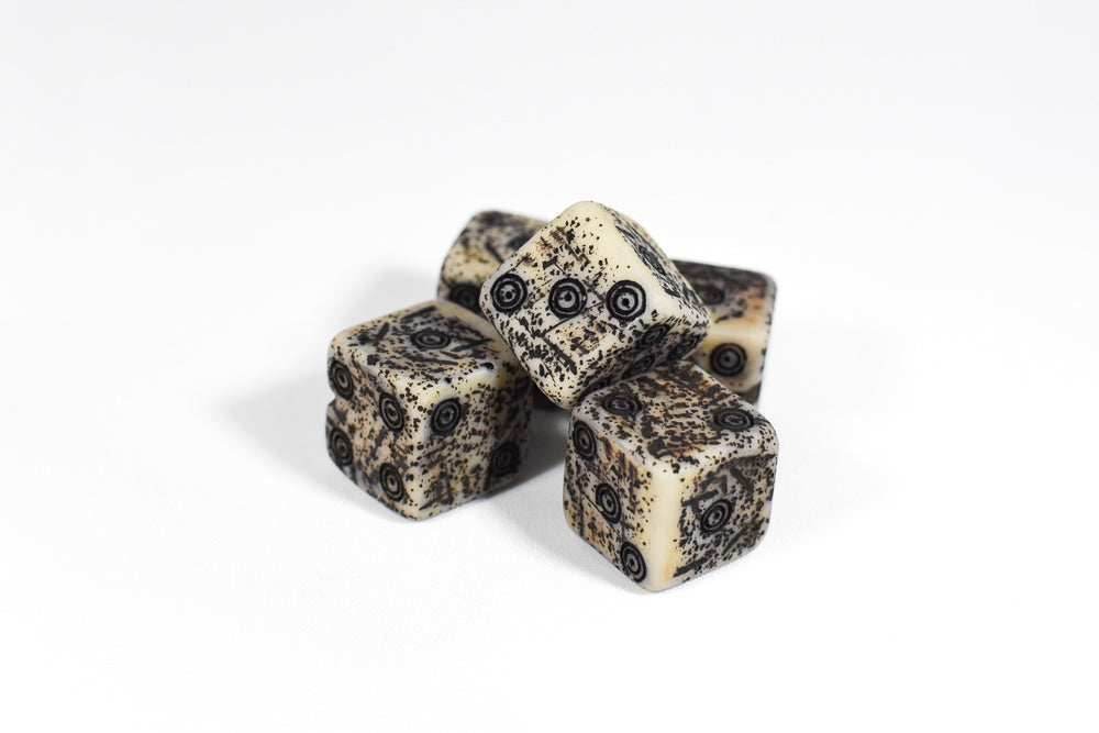 Ancient Dice w/ Worn Texture 16mm - 