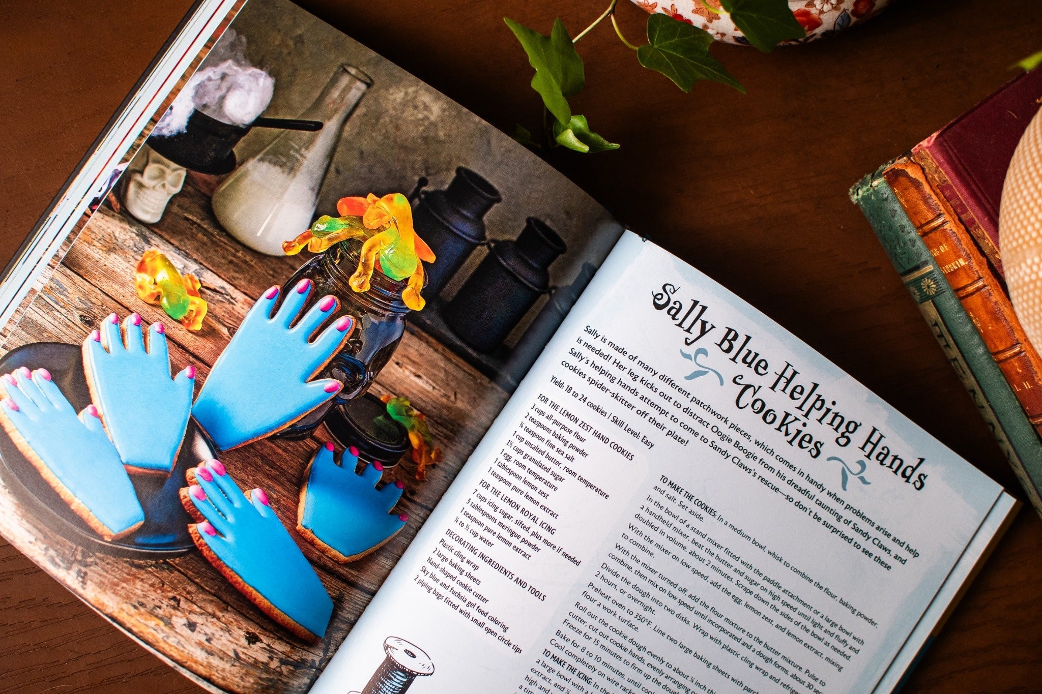 The Nightmare Before Christmas: The Official Baking Cookbook