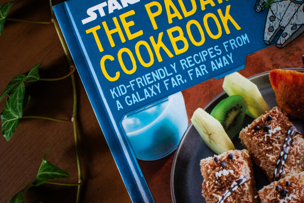 Star Wars: The Padawan Cookbook: Kid-Friendly Recipes from a Galaxy Far, Far Away