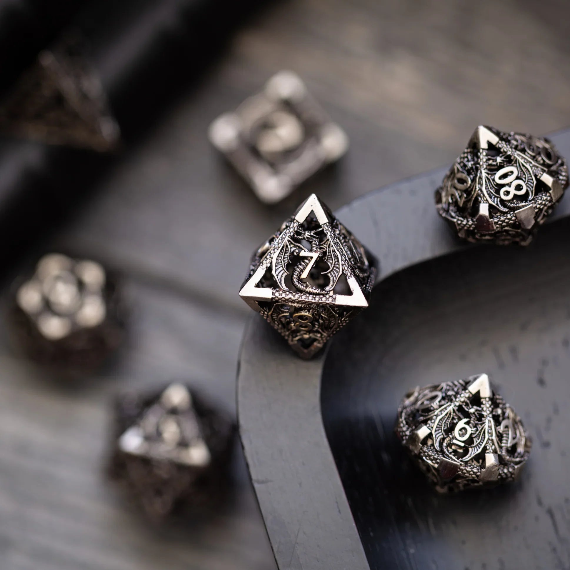 Dragon Hollow Metal DND Dice Set
