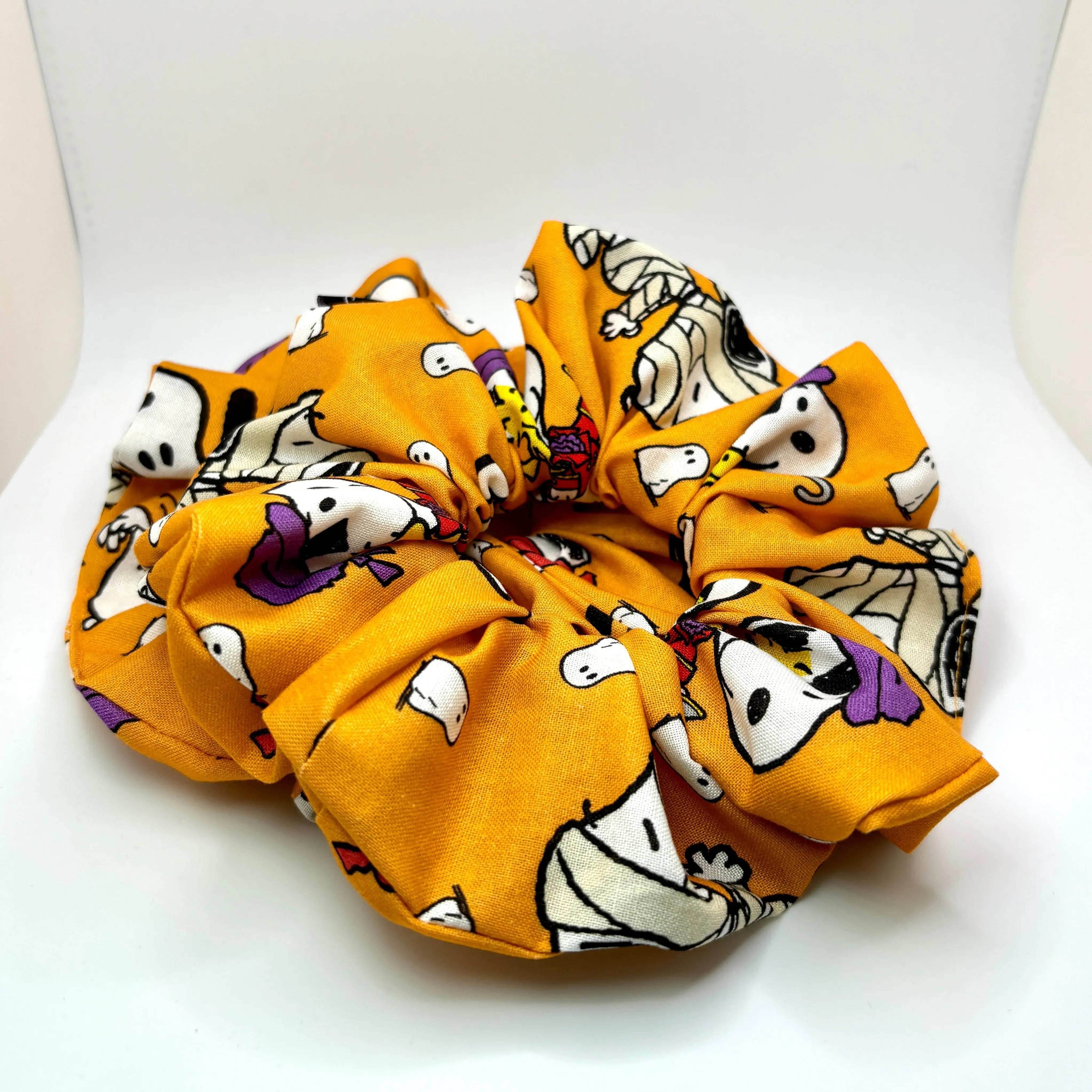 Spooky Peanuts Halloween Scrunchie - 