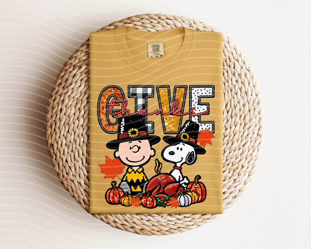 Give Thanks Graphic Tee - S