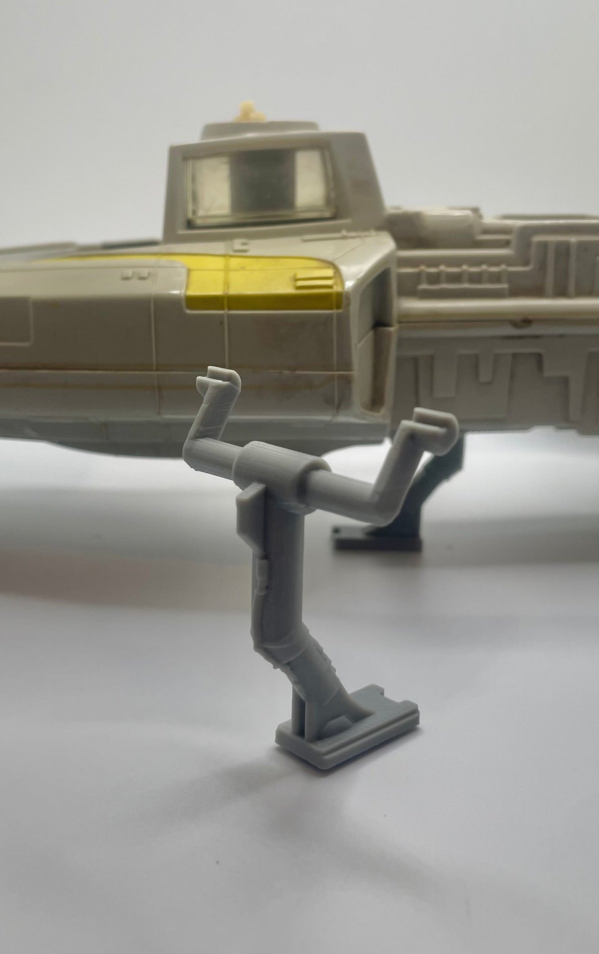 VINTAGE KENNER STAR WARS Y Wing Landing Gear Replacement Part REPRO 1983