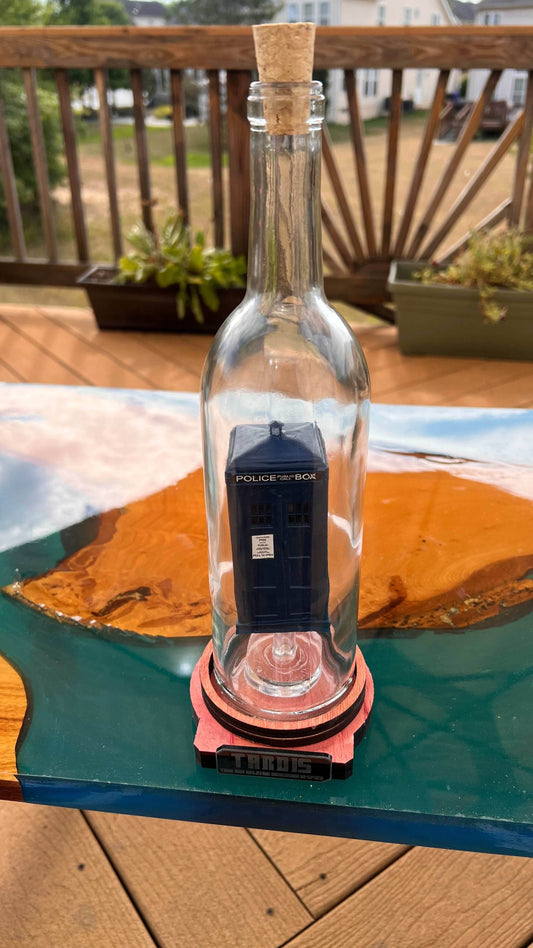 Doctor Who TARDIS in A Bottle - With Stand
