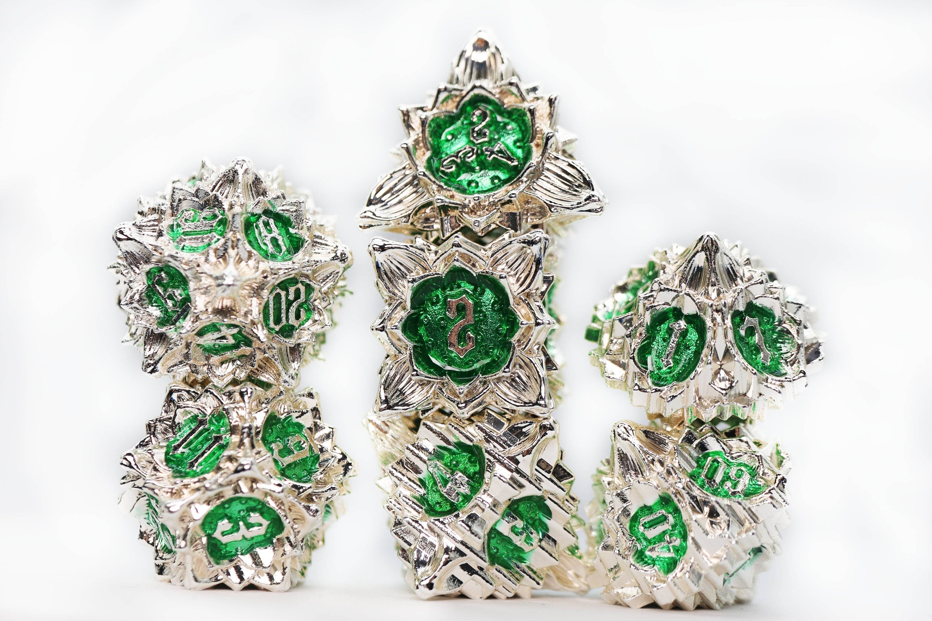 Floral Starburst: Frozen Fern - Metal RPG Dice Set - 