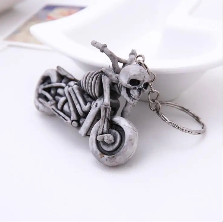 Keychain For Men Skull Zombie Undead Snare Scary Fashion Funny Cute Cartoon Car Bag KeyRing Jewelry Gift