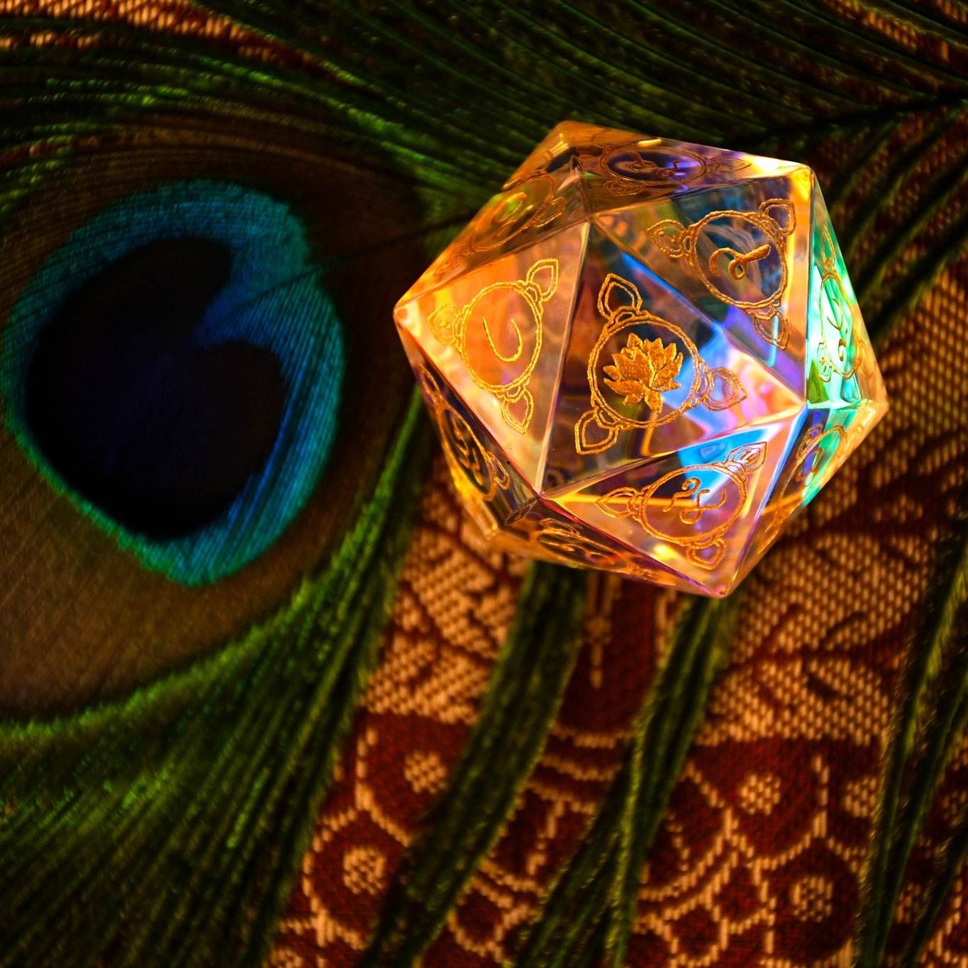 Hindi Prismatic Glass 30mm d20 - Dice Around the World Collection - 