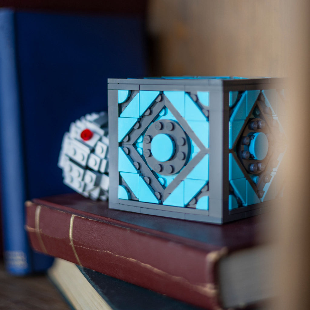 Holocube