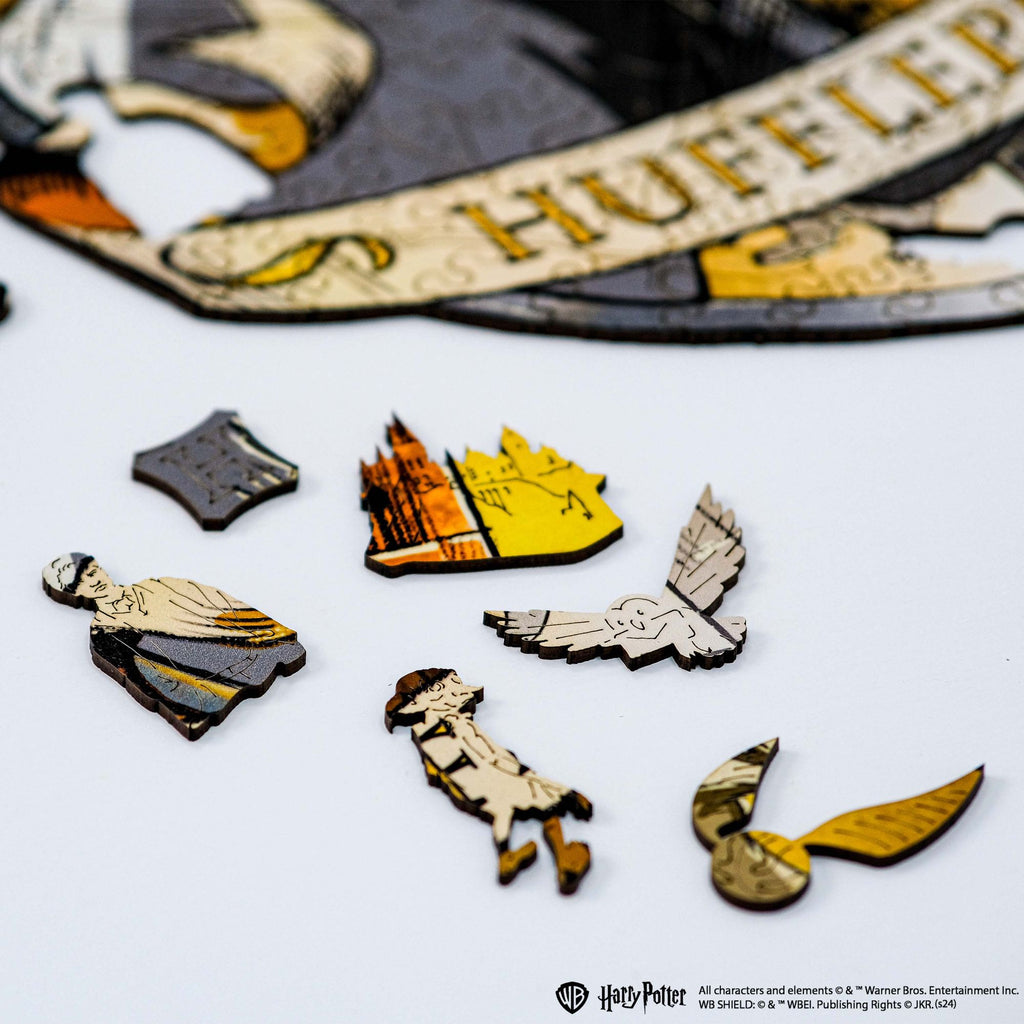 Wooden jigsaw puzzle Harry Potter Hufflepuff™ Gameplay