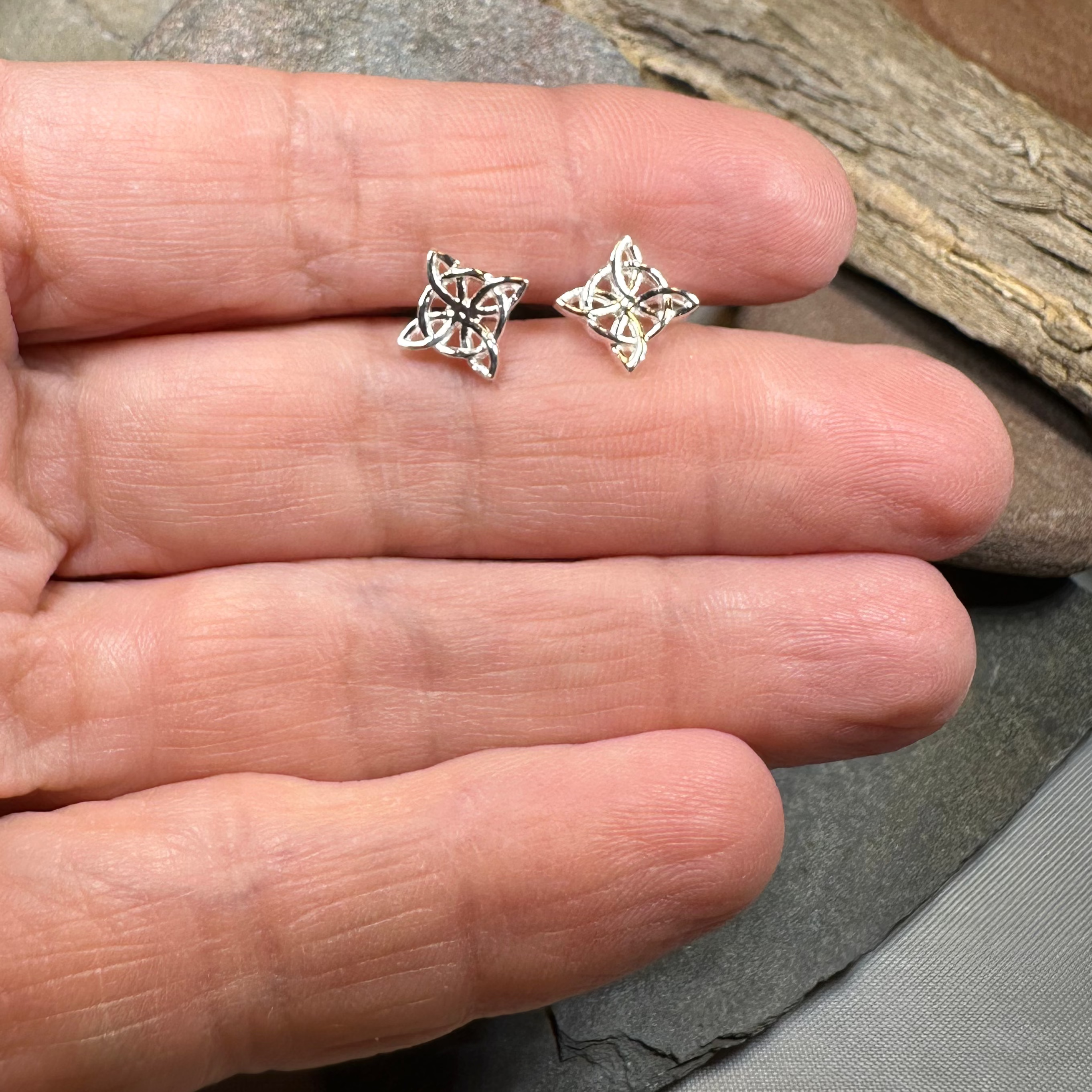 Trinity Knot Post Earrings