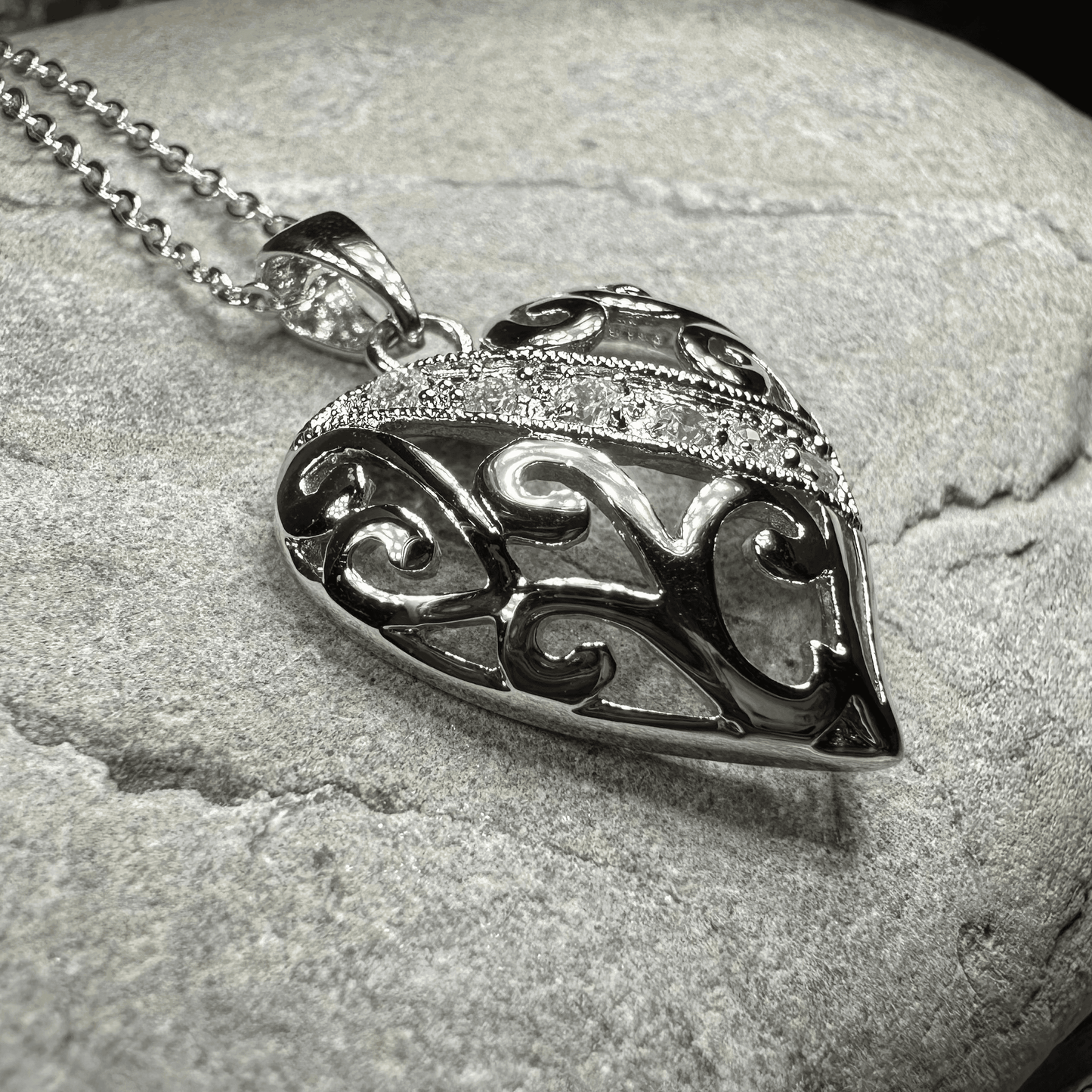 Sweet Heart Necklace - 