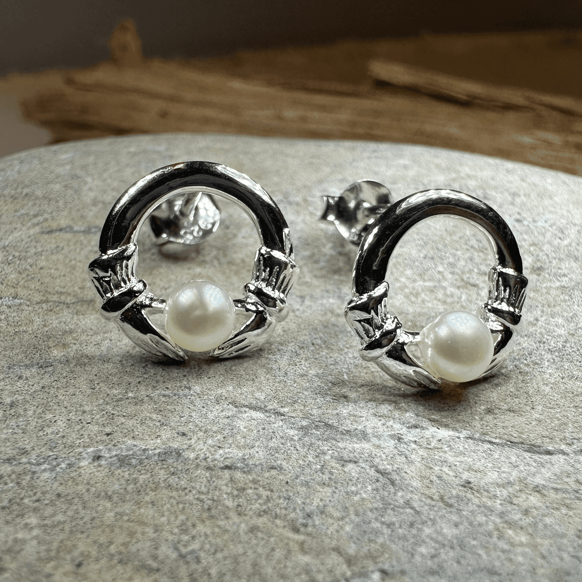 Straffan Claddagh Stud Earrings - 