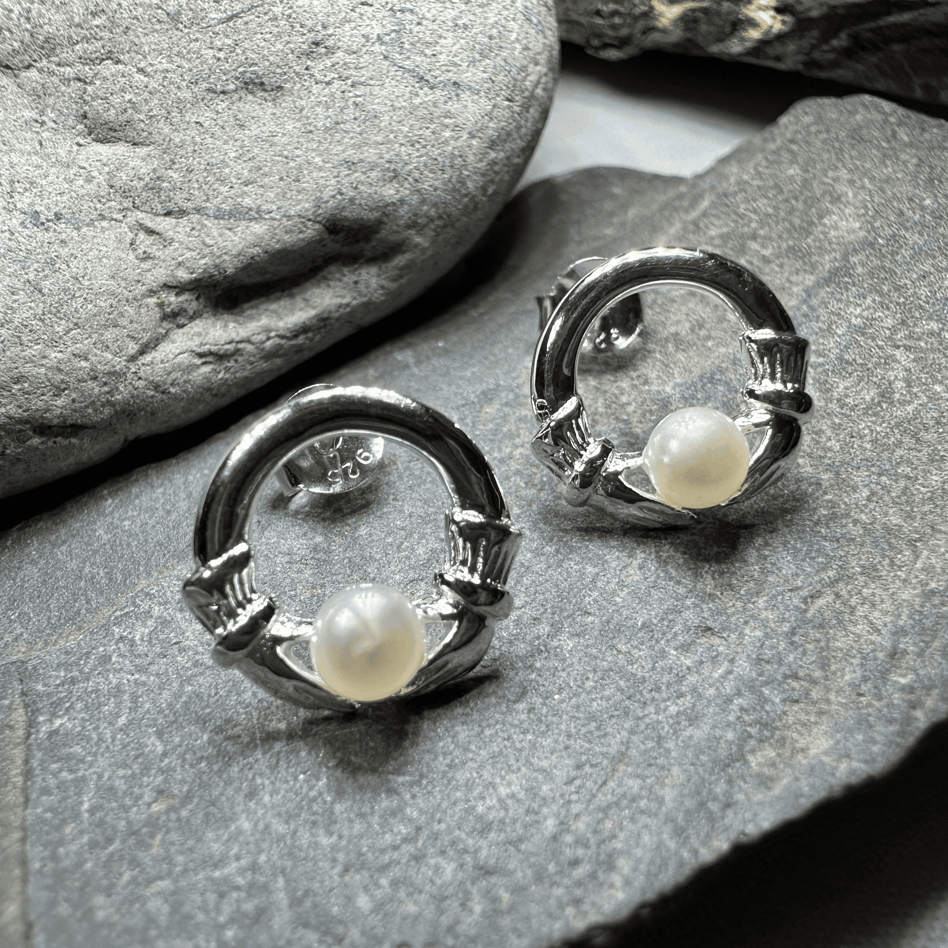 Straffan Claddagh Stud Earrings - 