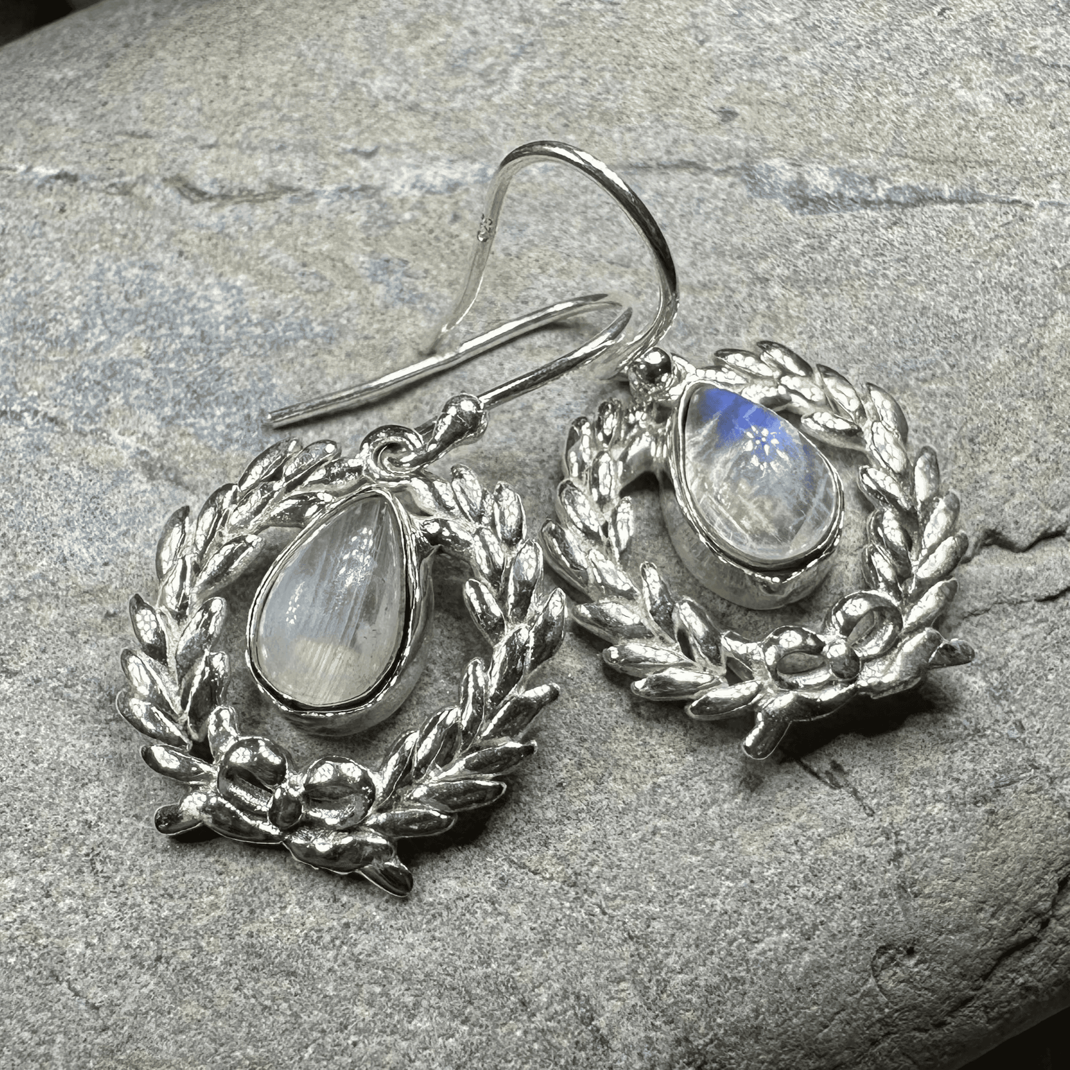 Celtic Victory Wreath Earrings - Moonstone