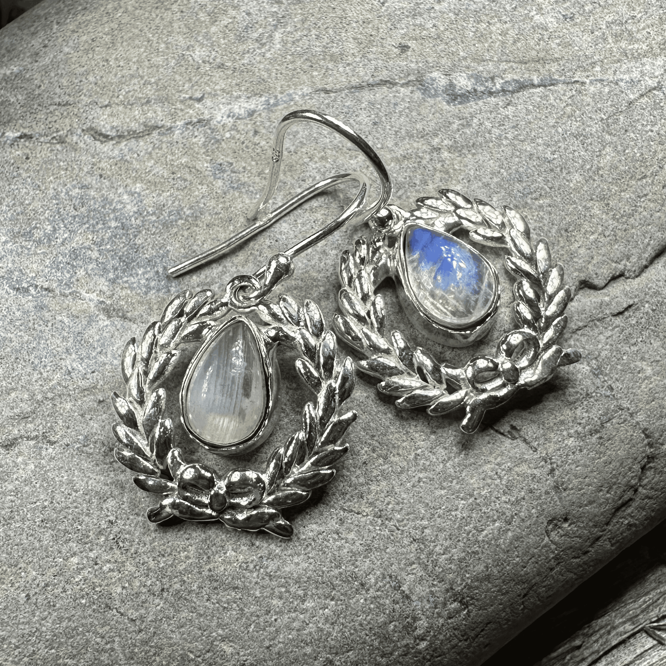 Celtic Victory Wreath Earrings - Moonstone
