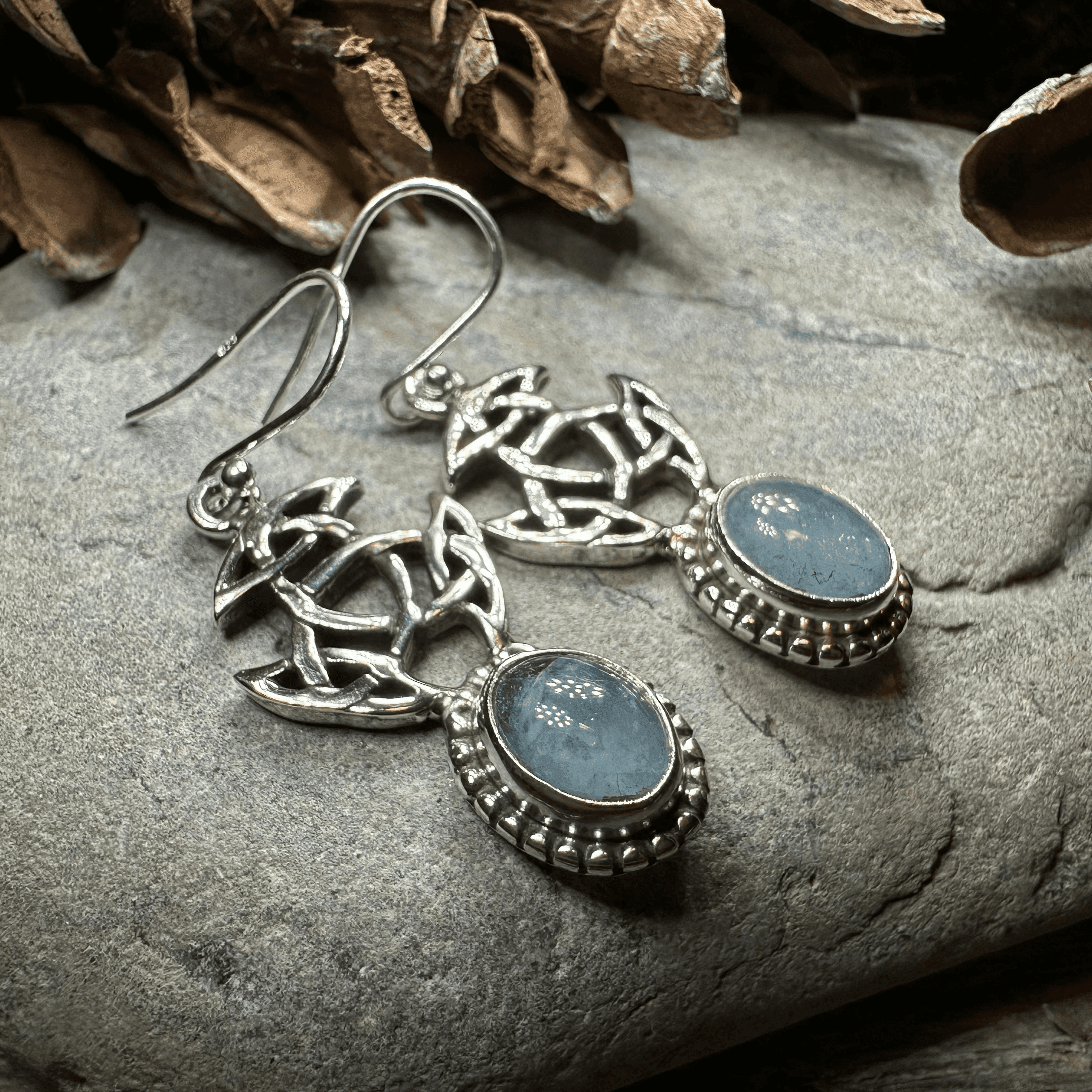 Laidir Celtic Knot Earrings - Blue-Gray Aquamarine