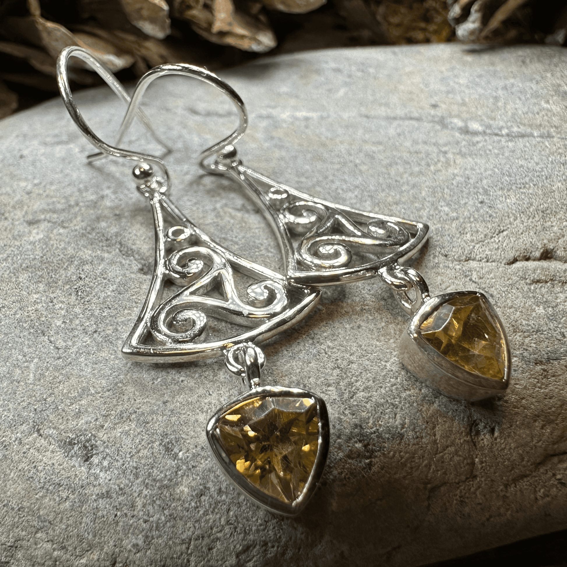 Teleri Triple Spiral Earrings - Garnet