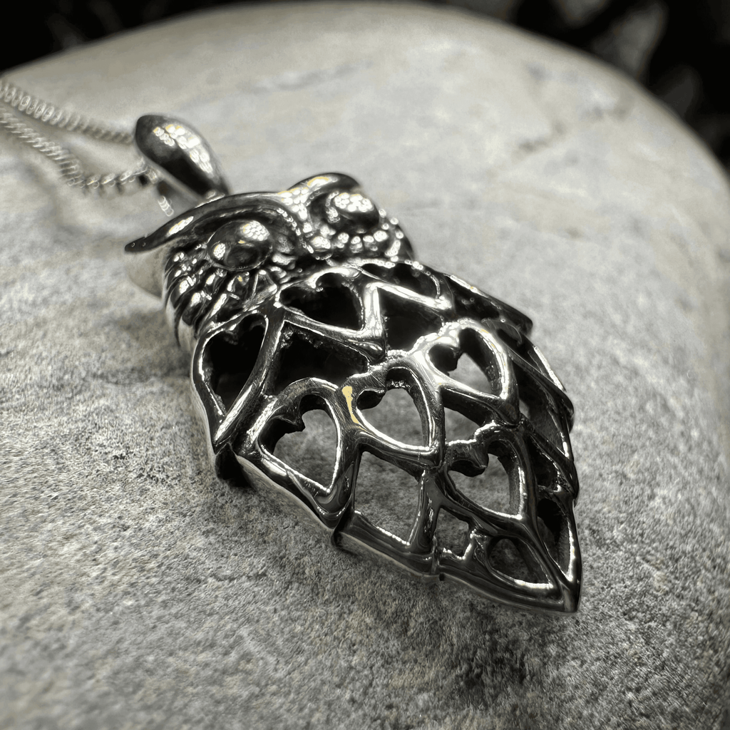 Eagna Owl Lover Necklace - 18