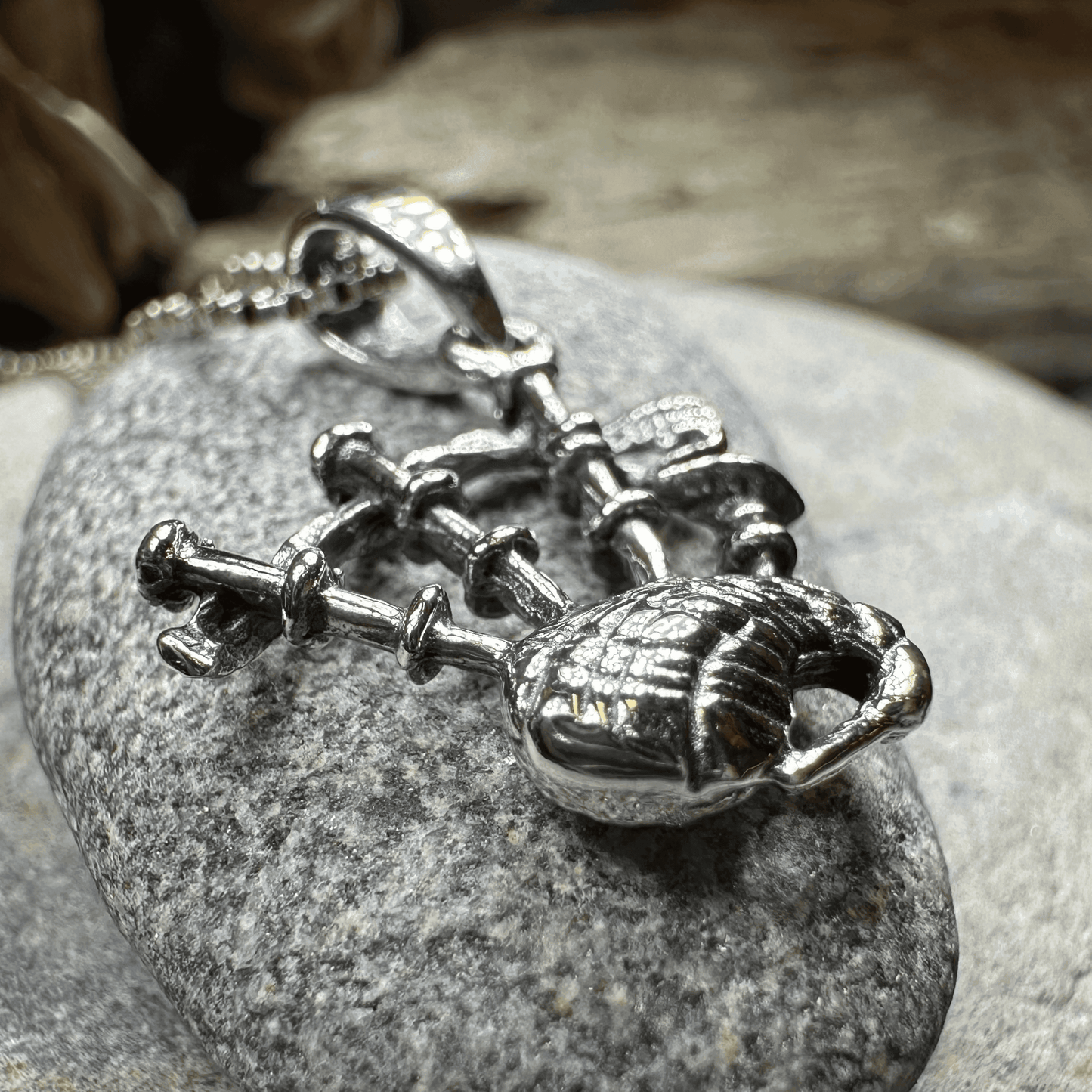 Tartan Bagpipes Necklace - 18