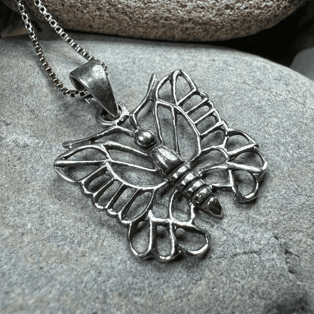 Blanca Butterfly Necklace - 18