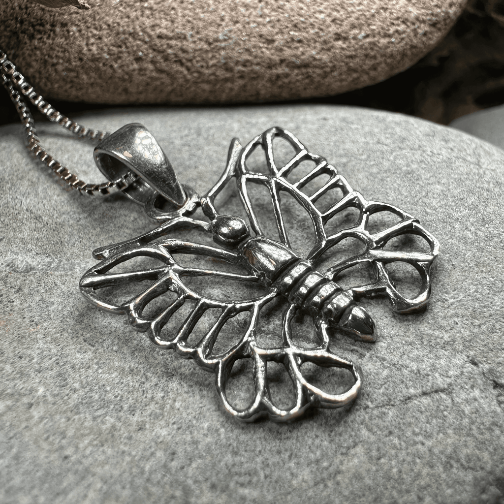 Blanca Butterfly Necklace - 18