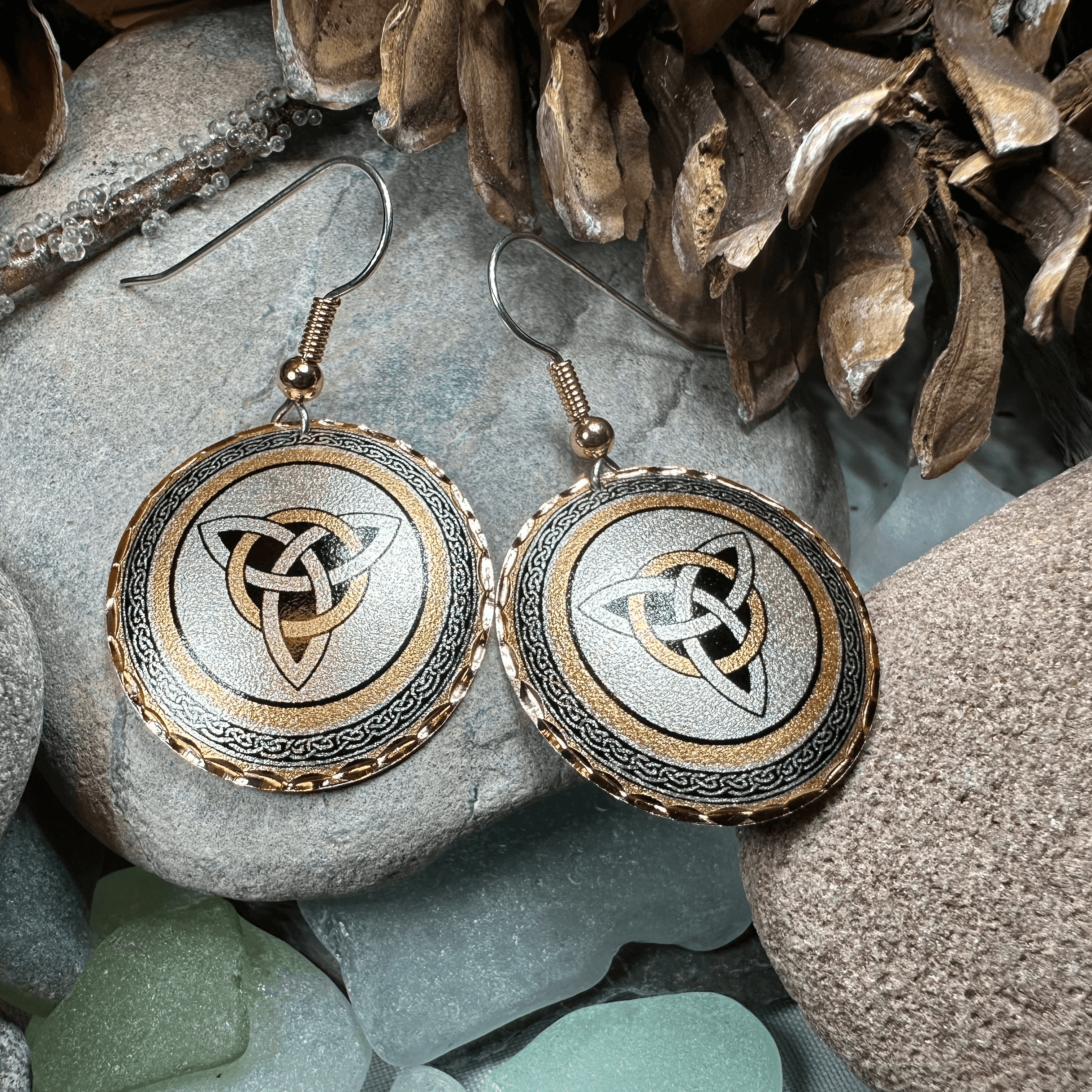 Fredegund Celtic Trinity Knot Copper Earrings - 