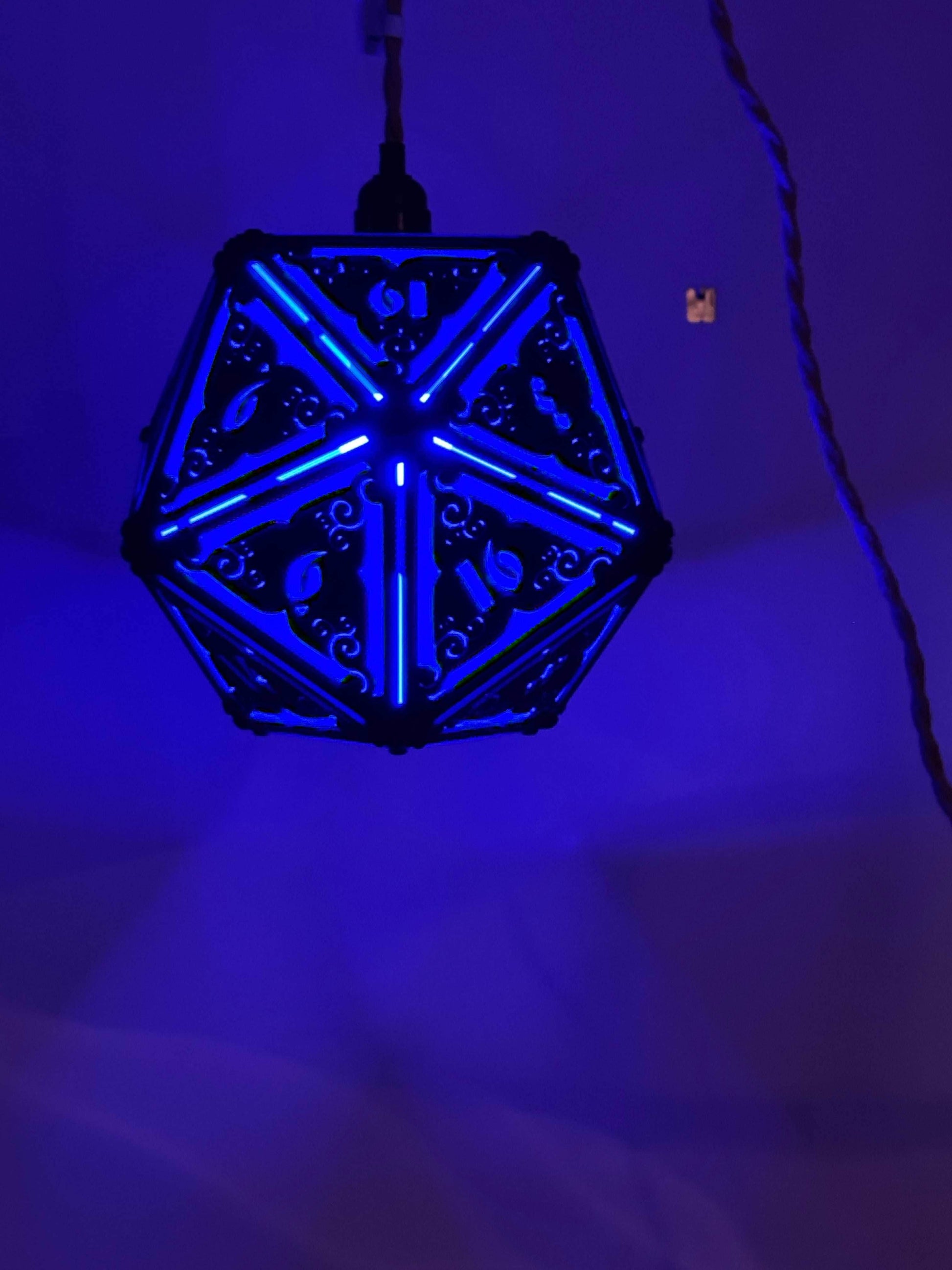 D20 Hanging Lamp - White / RGBW / Without