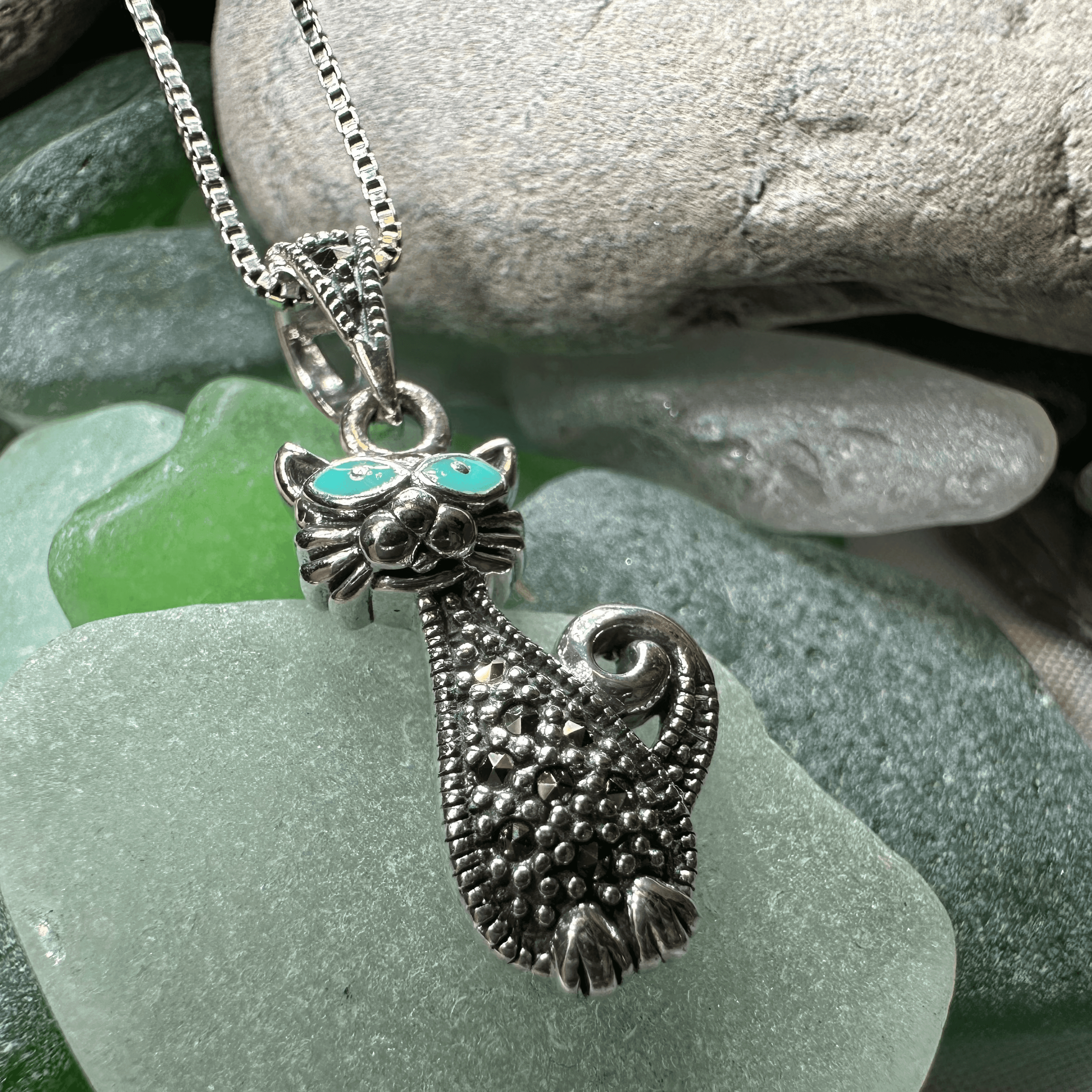 Sophisticated Marcasite Cat Necklace - 18