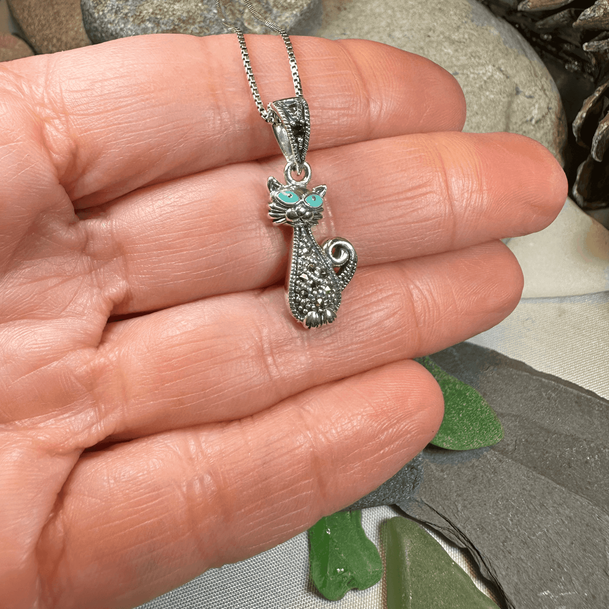 Sophisticated Marcasite Cat Necklace - 18