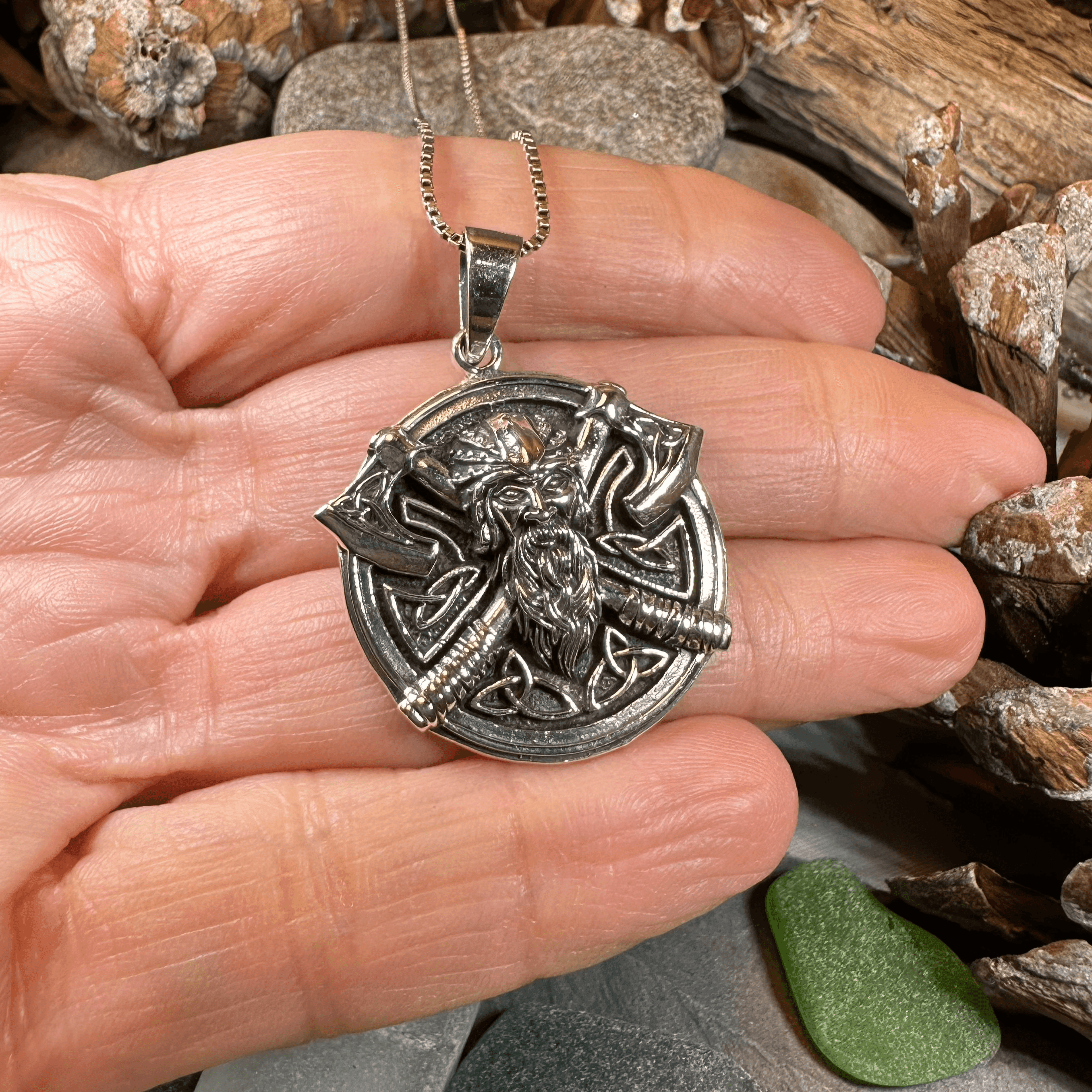 Uthred Viking Warrior Necklace - 18
