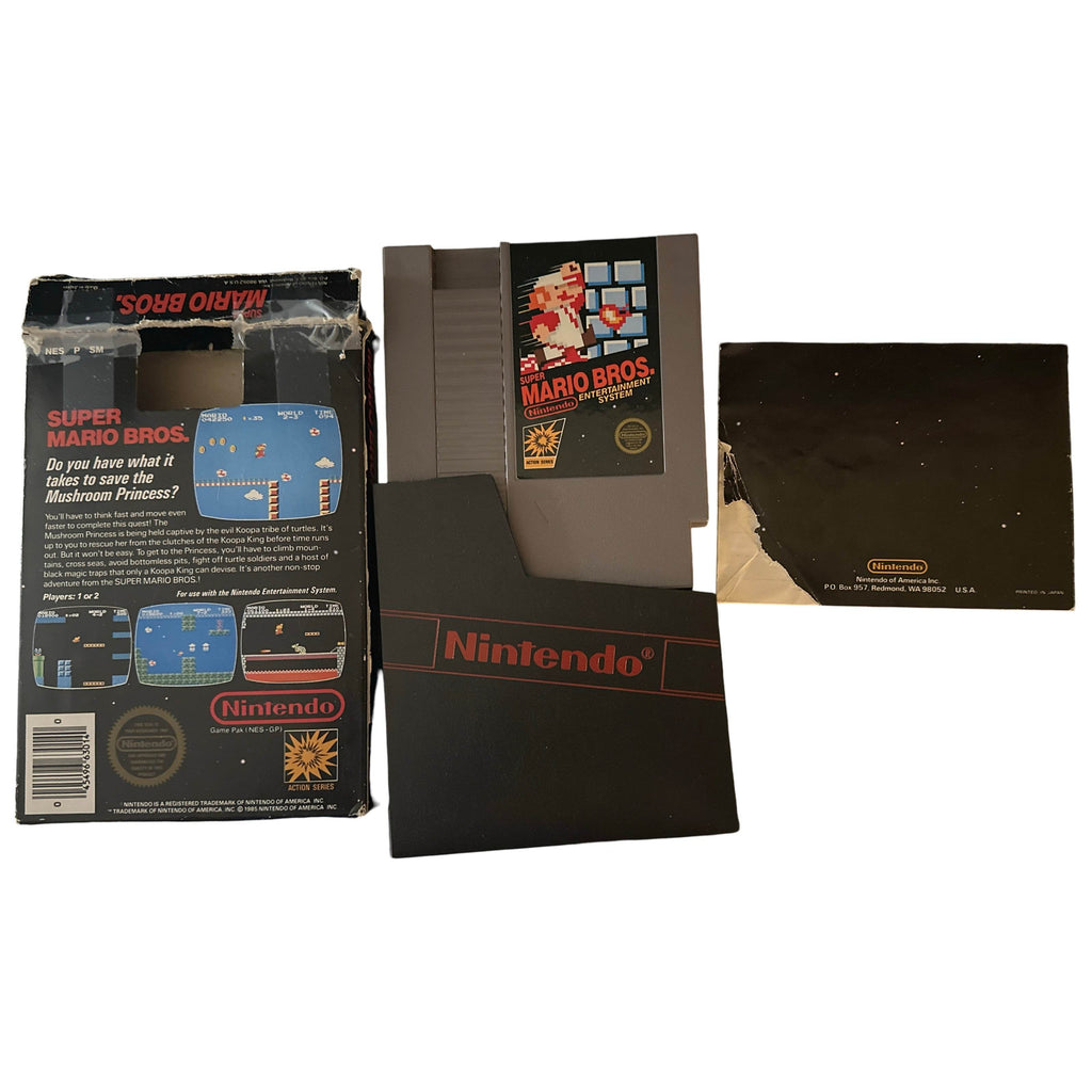Super Mario Bros [5 Screw] - NES (Rare-First Edition Tabbed Box) - Role-Players