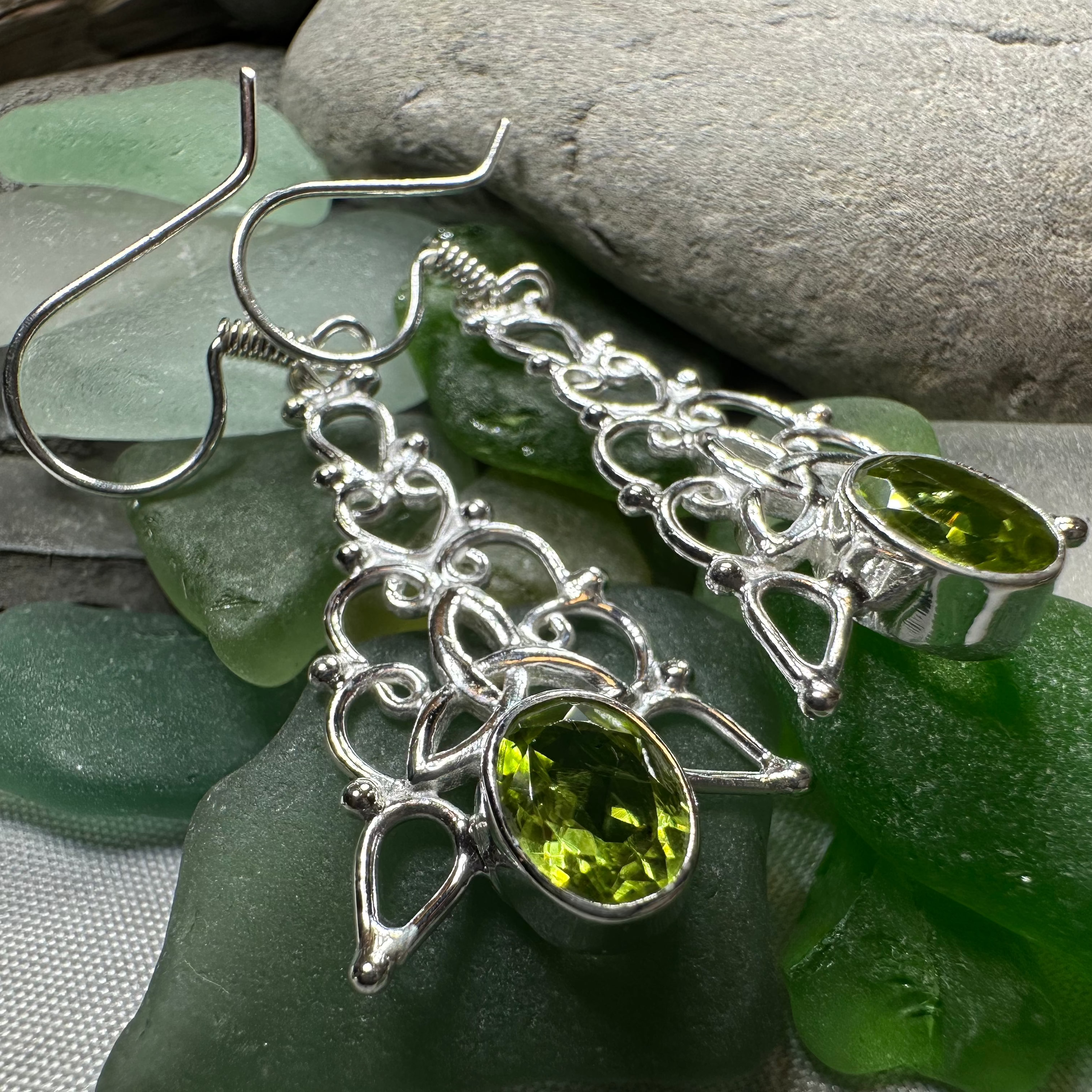 Angeni Trinity Knot Earrings