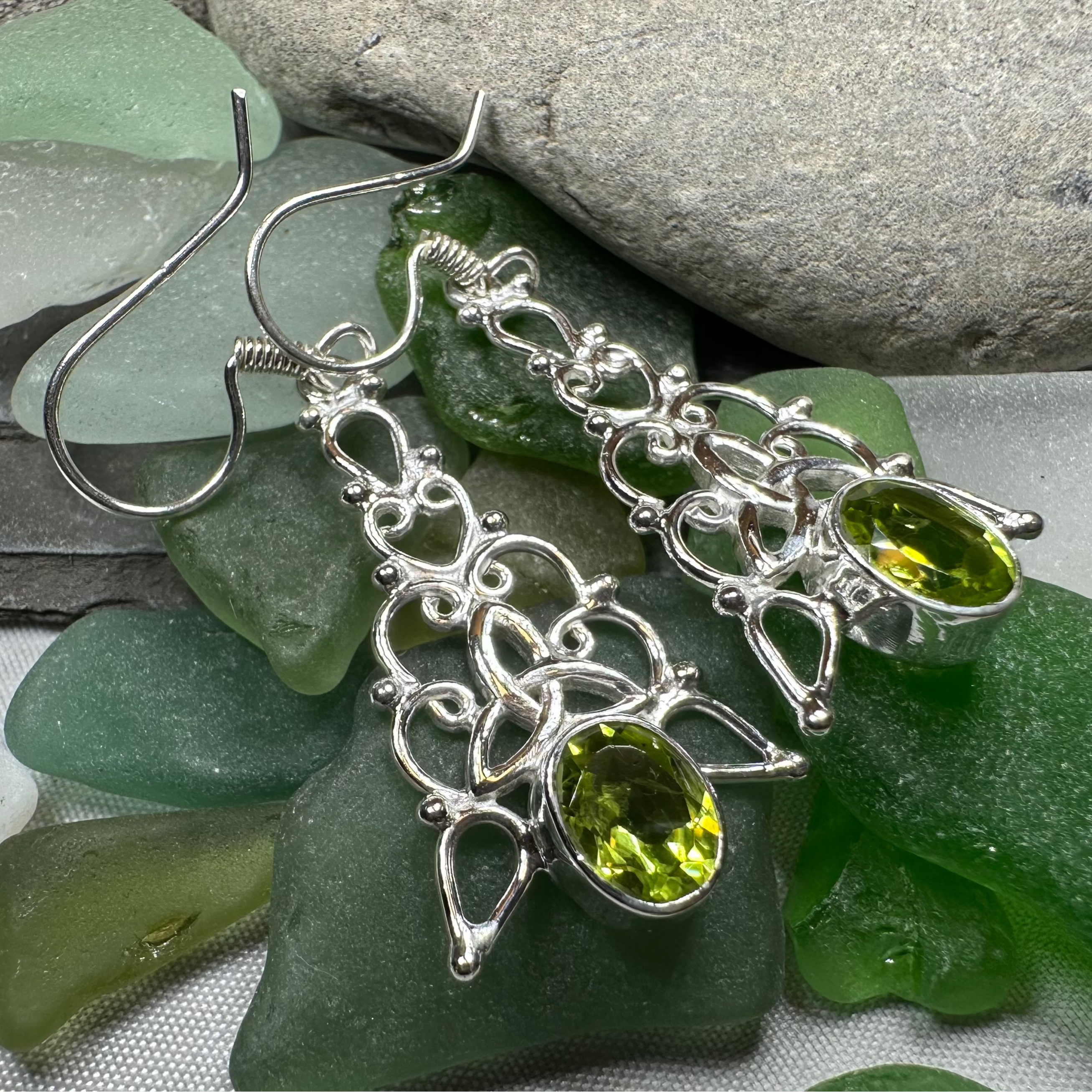Angeni Trinity Knot Earrings