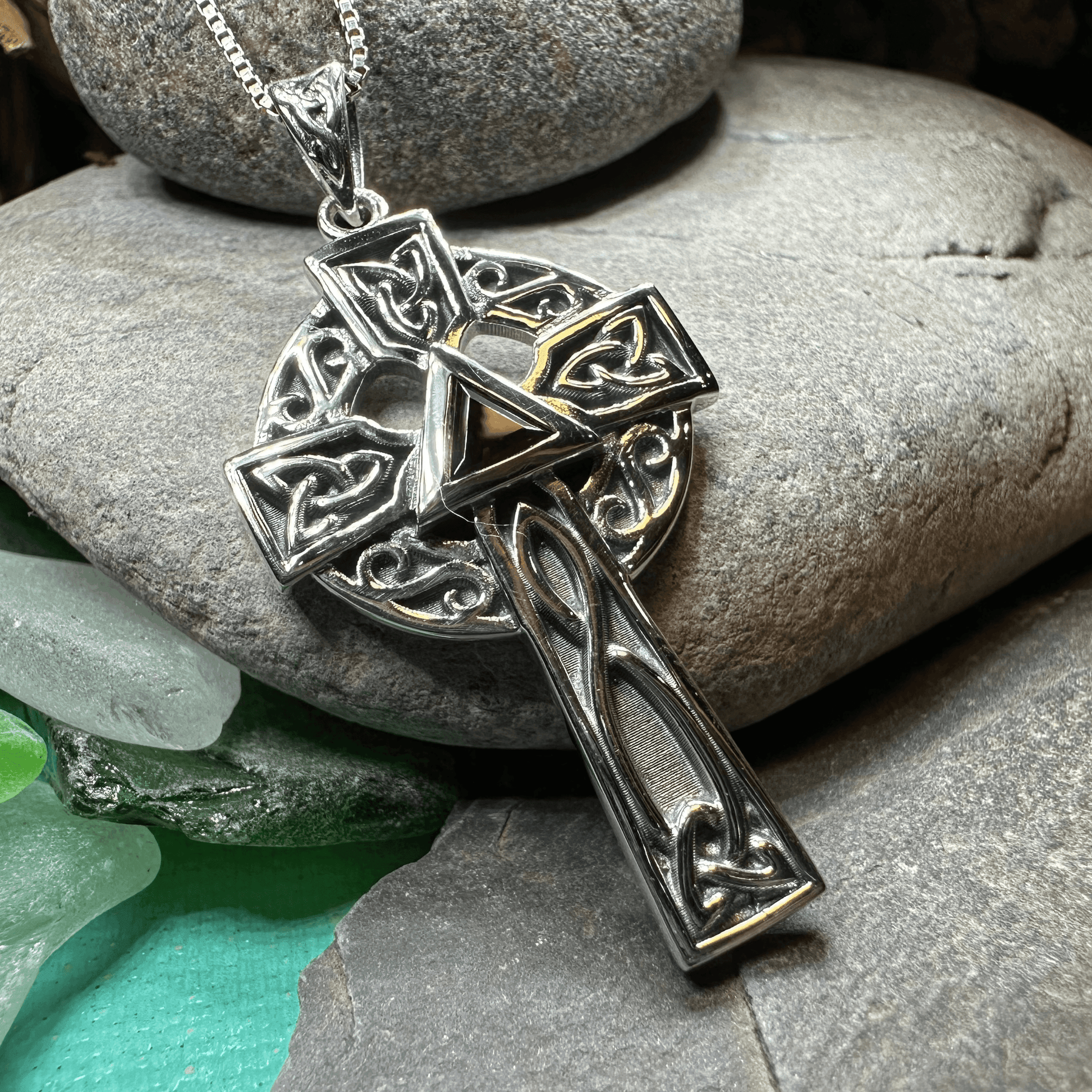 Recovery Celtic Cross Necklace - 18 / Amethyst